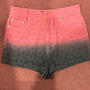 Lace ombre high waisted jean shorts✨